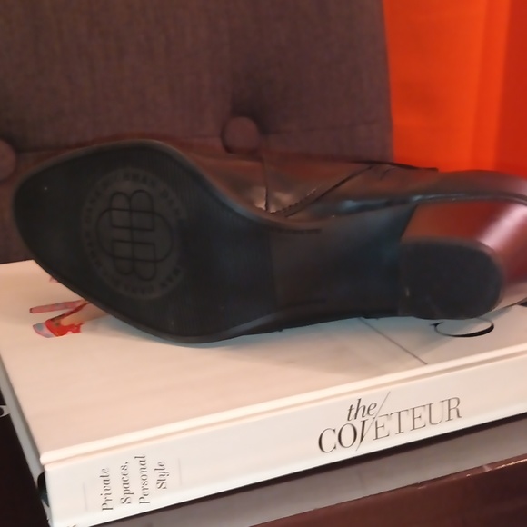 Black  knee high boots size 9.5 - Picture 5 of 7